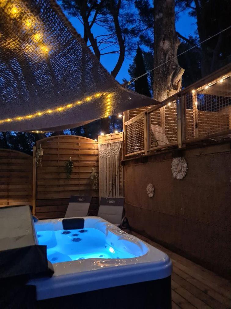 Le Beau Vezé Hotel Carqueiranne Kültér fotó